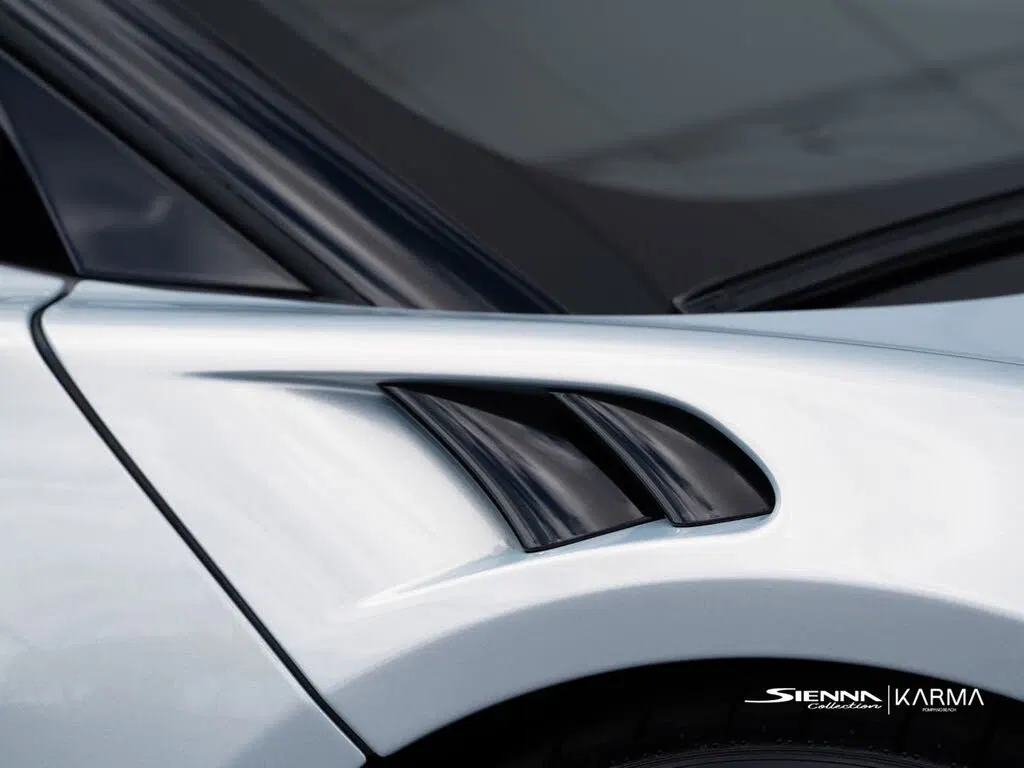 2023 McLaren Artura RWD