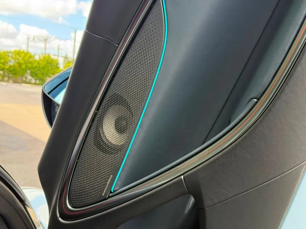 2023 McLaren Artura RWD