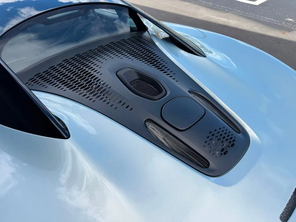 2023 McLaren Artura RWD