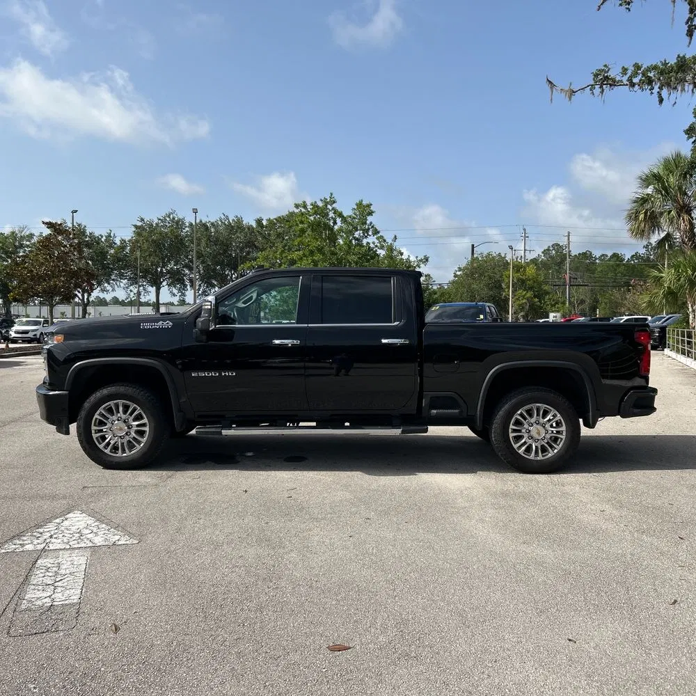2023 Chevrolet Silverado 2500HD High Country