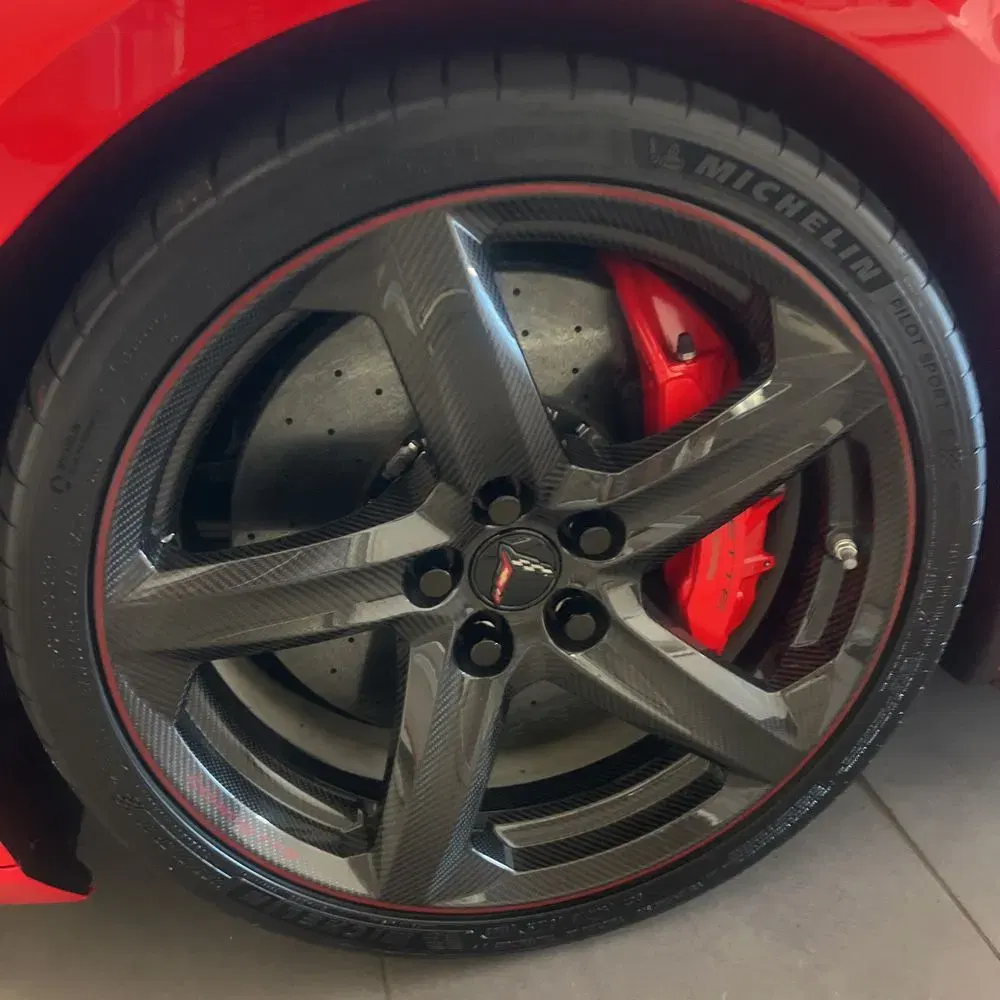 2024 Chevrolet Corvette E-Ray
