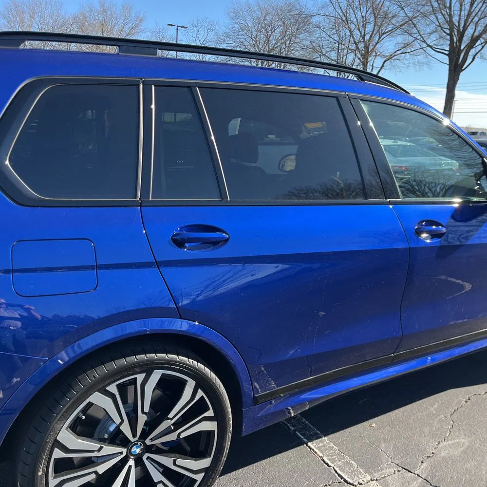 2025 BMW X7 M60i