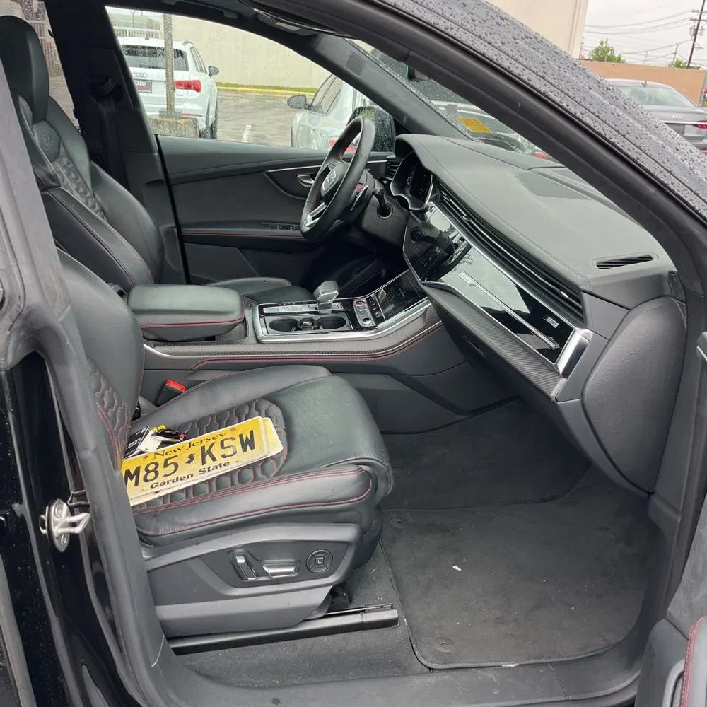 2023 Audi RS Q8