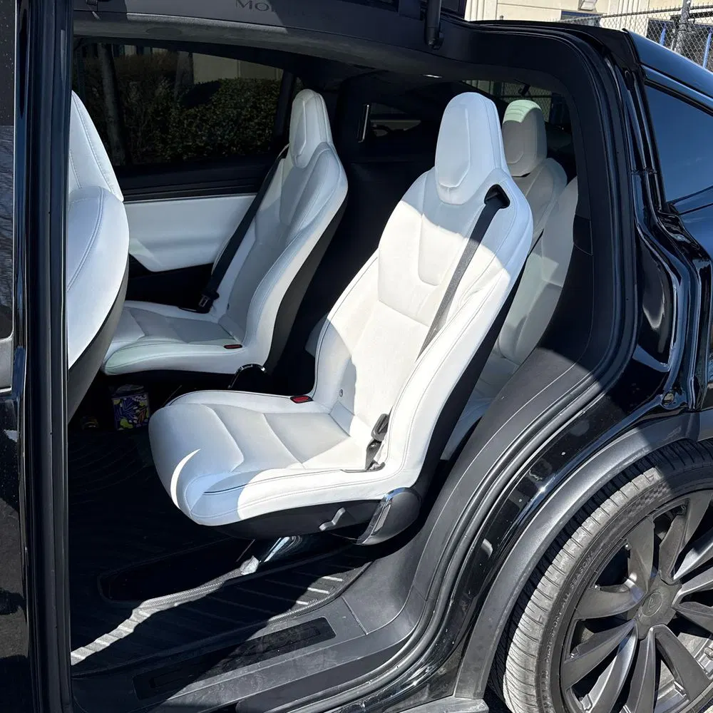 2022 Tesla Model X Plaid