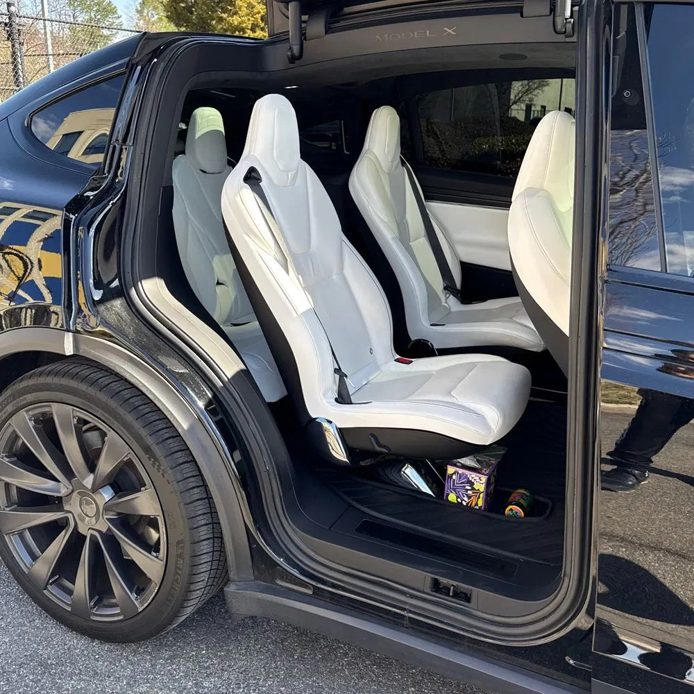 2022 Tesla Model X Plaid