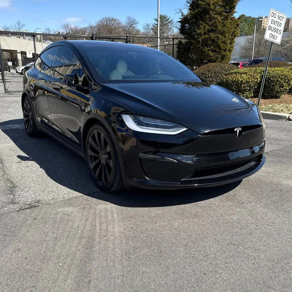 2022 Tesla Model X Plaid