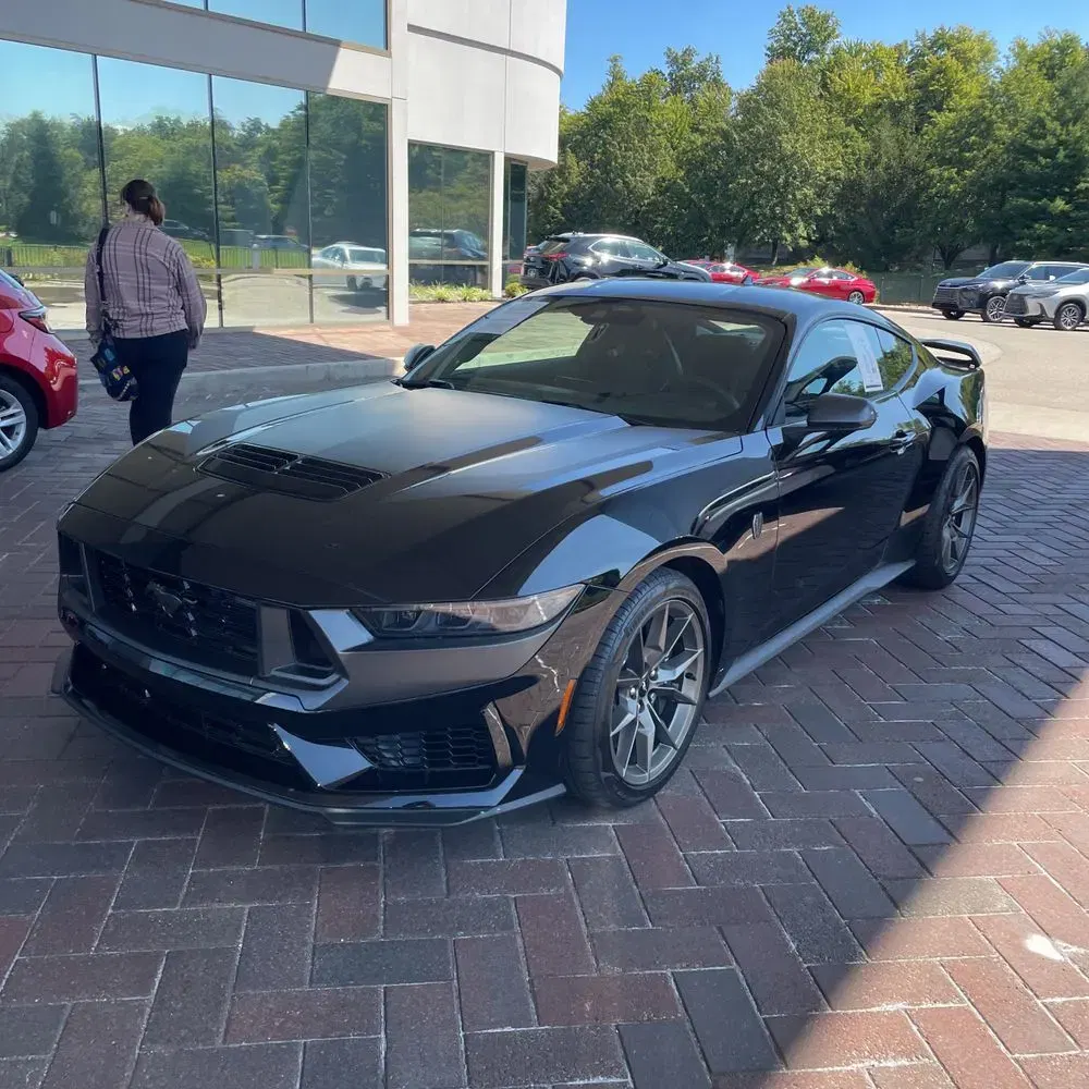 2024 Ford Mustang Dark Horse