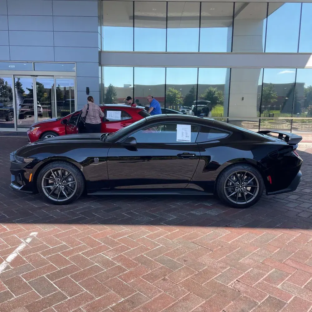 2024 Ford Mustang Dark Horse