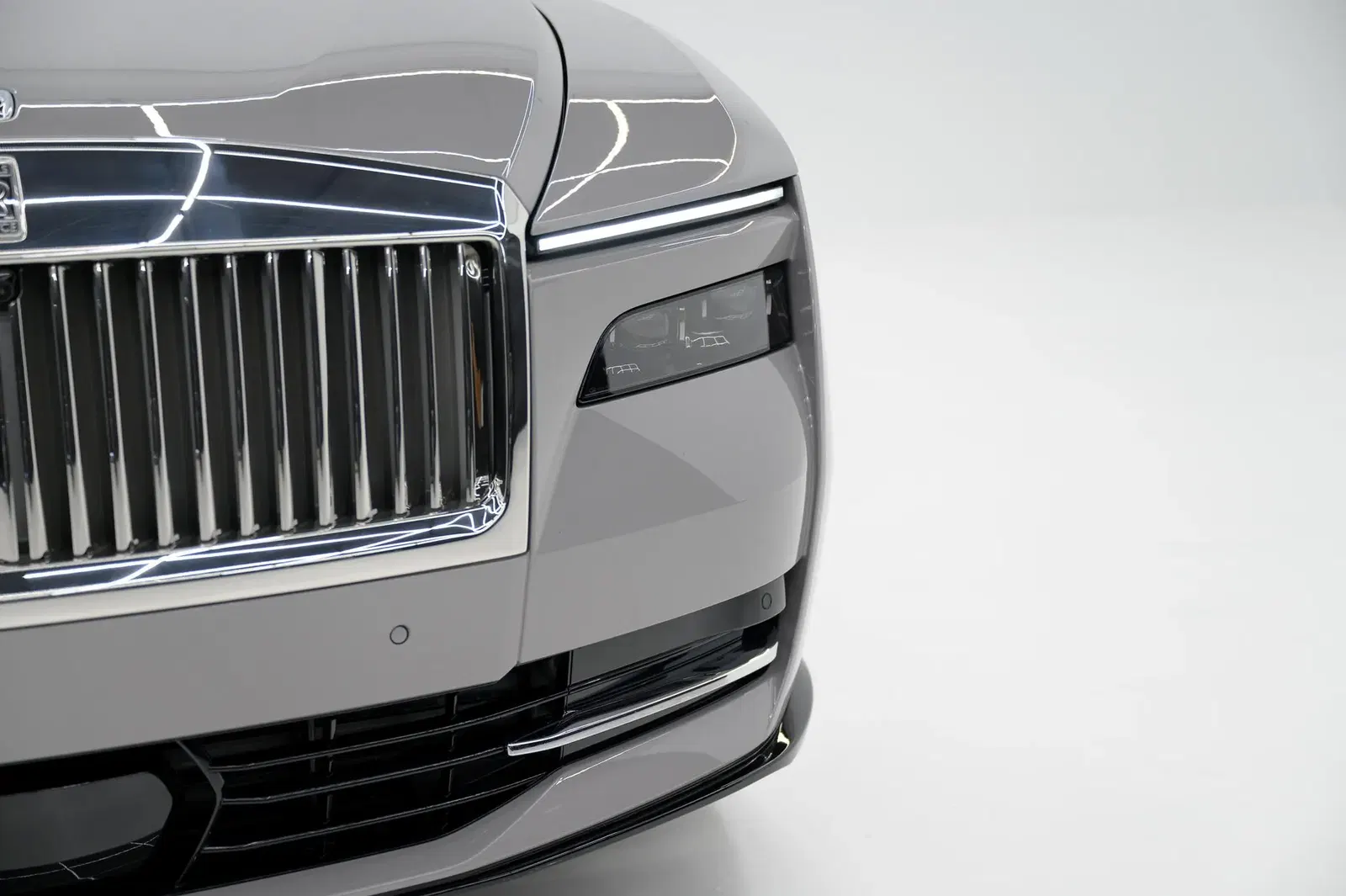 2024 Rolls-Royce Spectre Launch Package