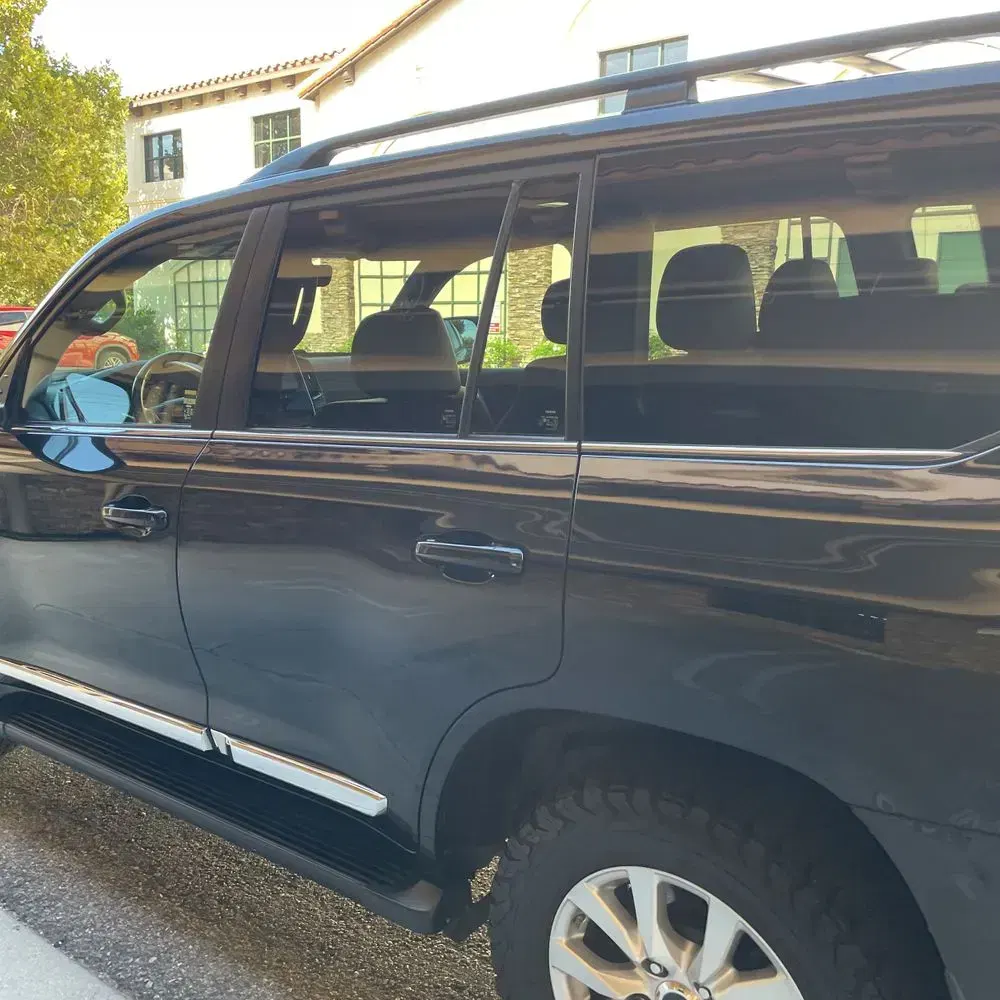 2019 Toyota Land Cruiser Base