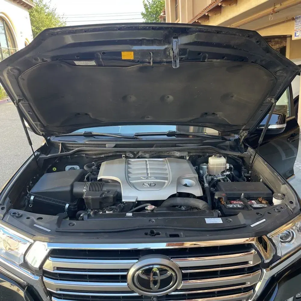 2019 Toyota Land Cruiser Base