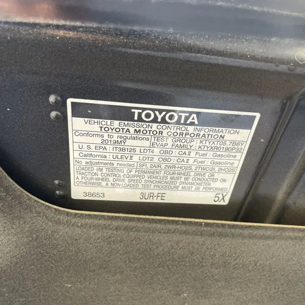 2019 Toyota Land Cruiser Base