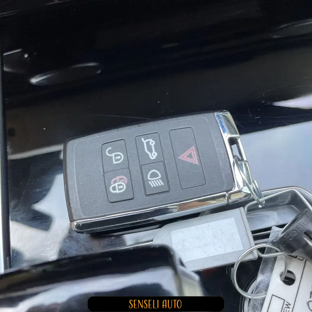 2023 Land Rover Range Rover P530 SE