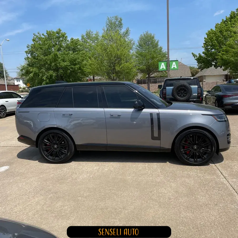 2023 Land Rover Range Rover P530 SE