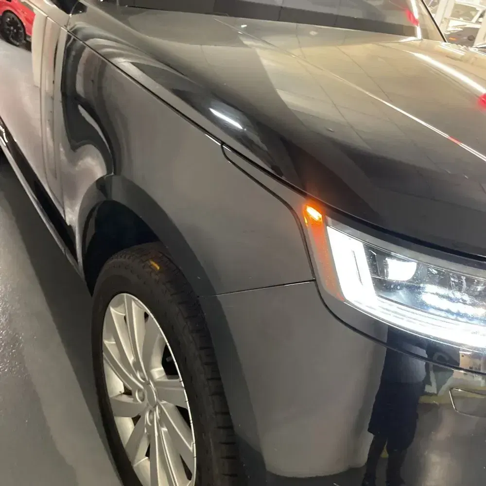 2023 Land Rover Range Rover SE