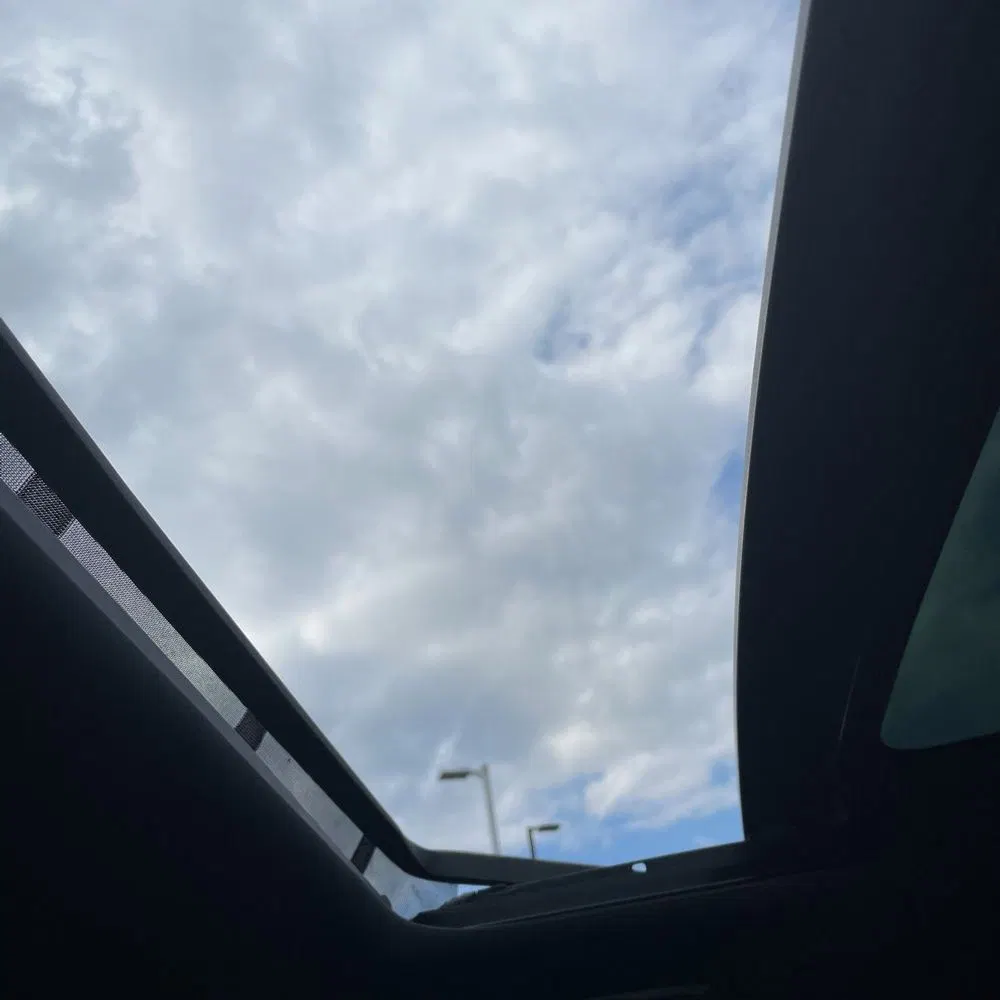 2023 Land Rover Range Rover Sport P360 SE