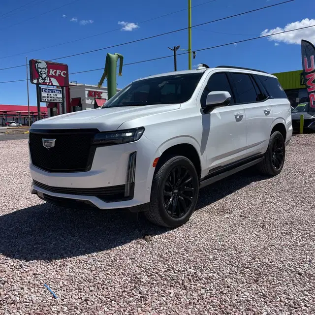 2022 Cadillac Escalade Sport Platinum