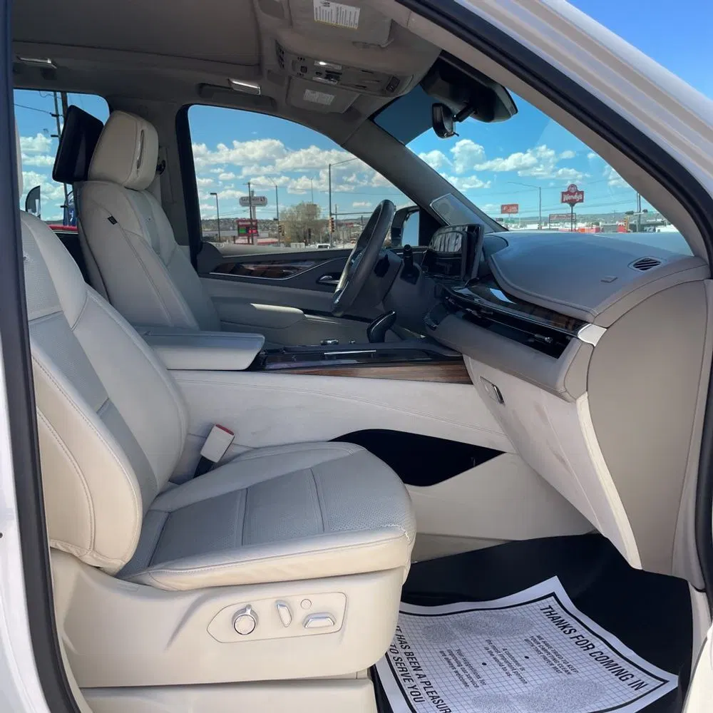 2022 Cadillac Escalade Sport Platinum