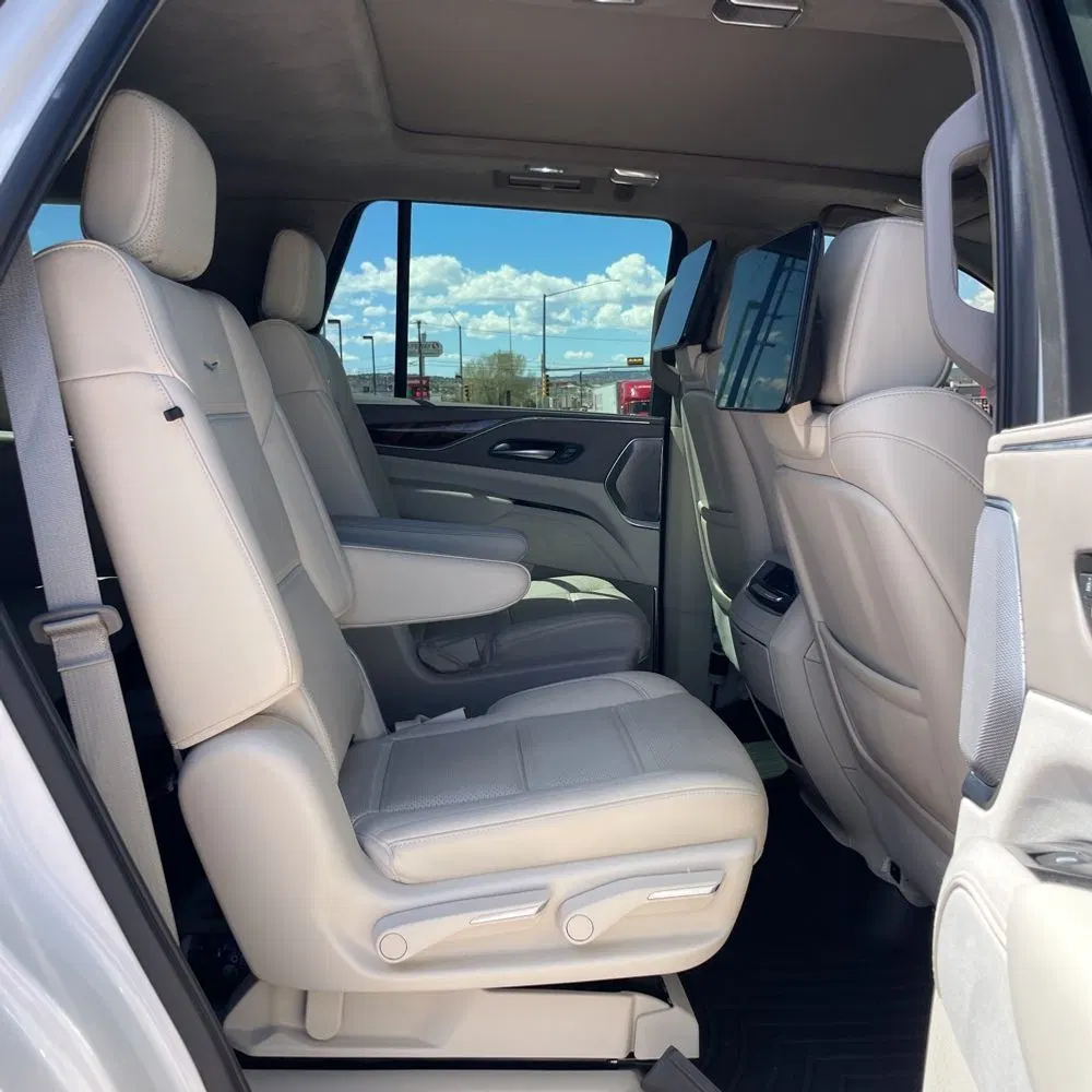 2022 Cadillac Escalade Sport Platinum