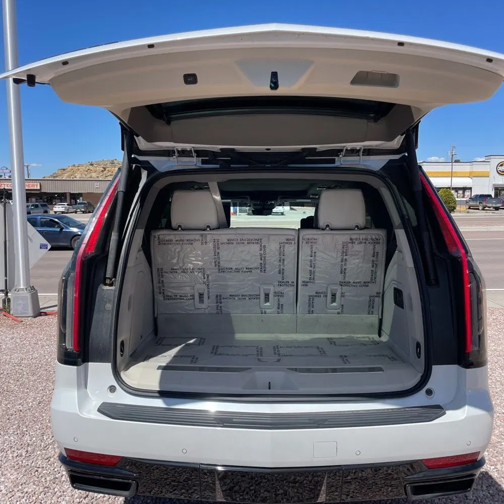 2022 Cadillac Escalade Sport Platinum