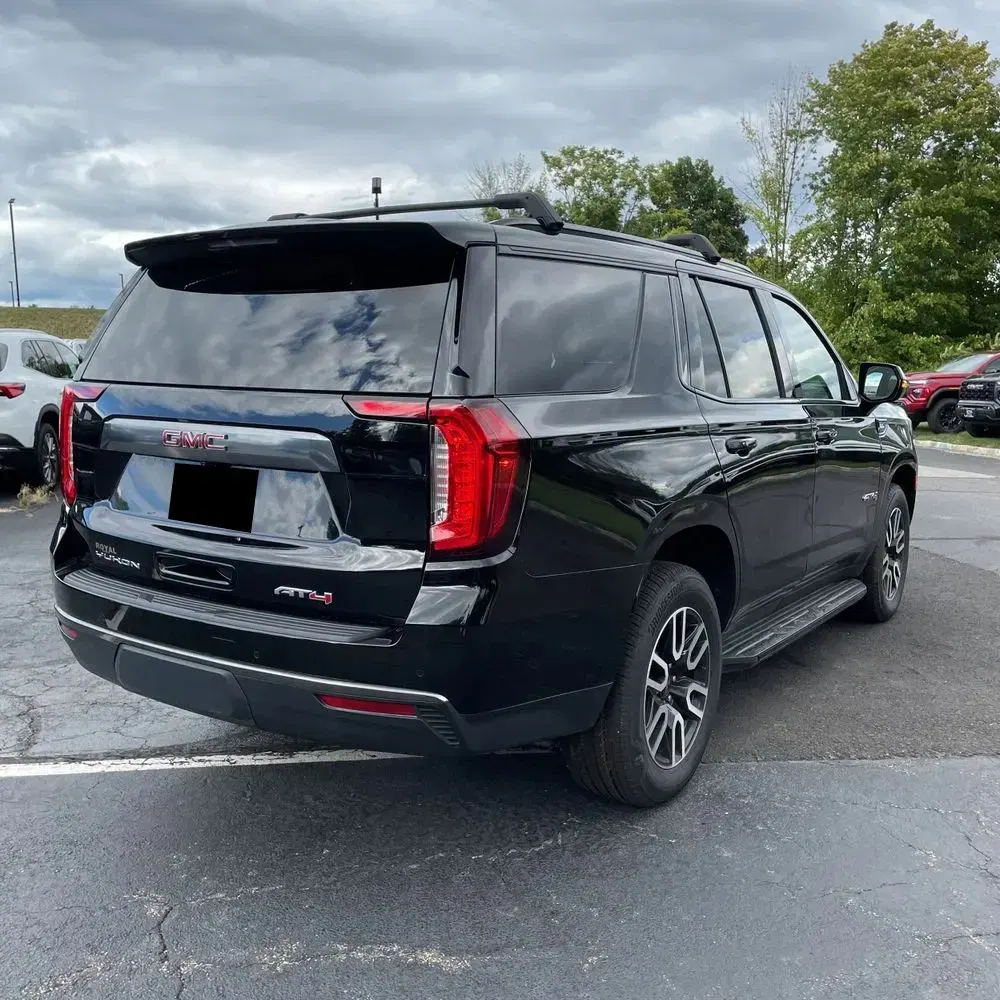 2023 GMC Yukon AT4