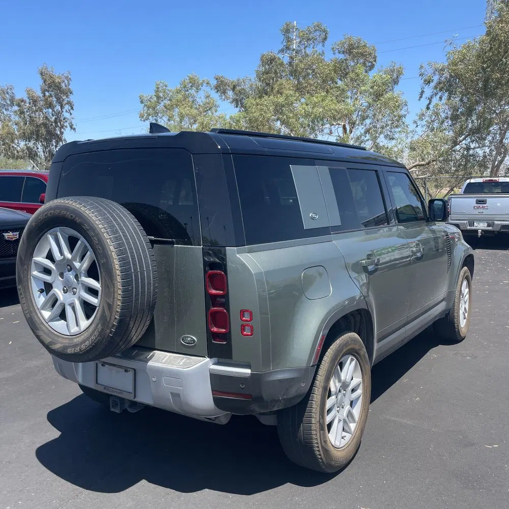 2023 Land Rover Defender 110 S