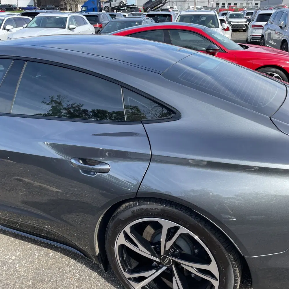 2023 Audi e-tron GT Premium Plus