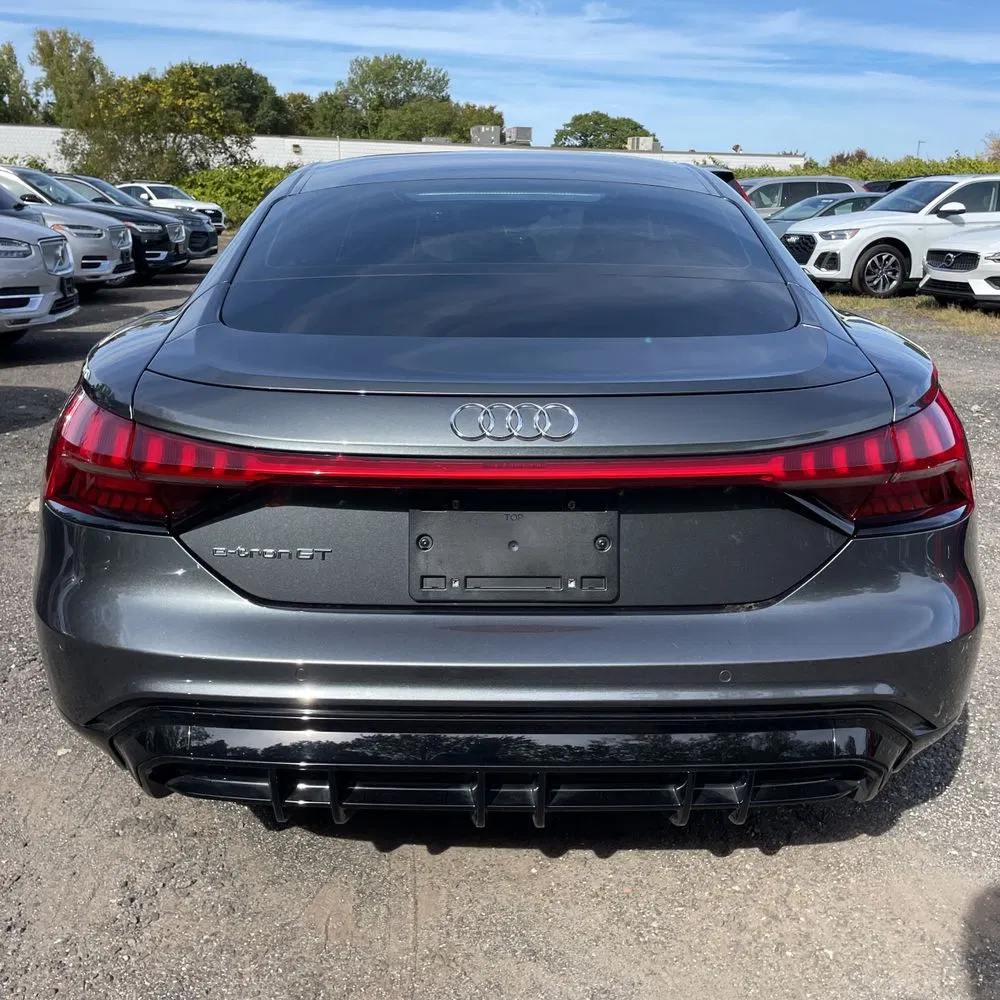 2023 Audi e-tron GT Premium Plus
