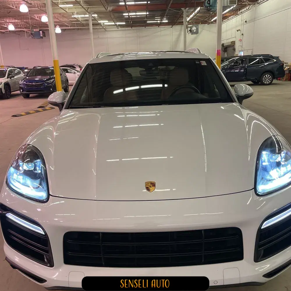 2023 Porsche Cayenne Platinum Edition