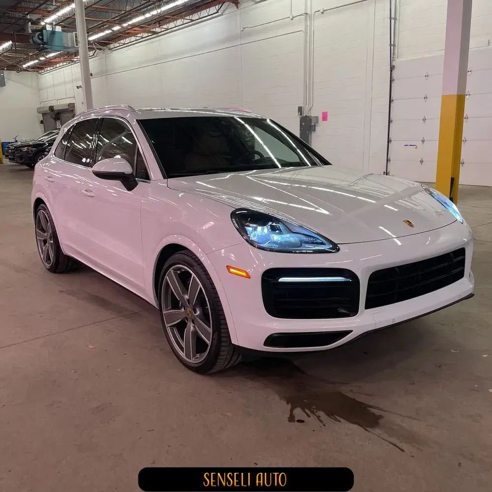2023 Porsche Cayenne Platinum Edition