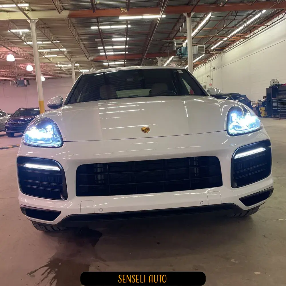 2023 Porsche Cayenne Platinum Edition