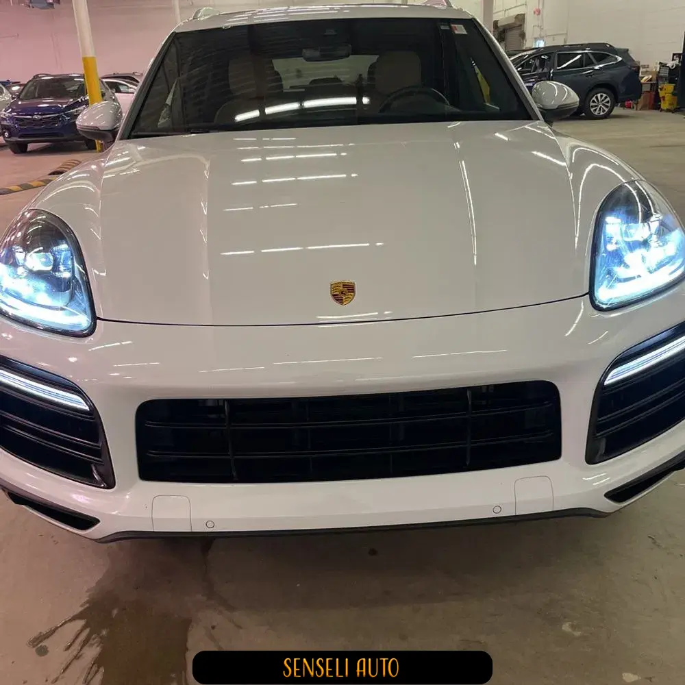2023 Porsche Cayenne Platinum Edition
