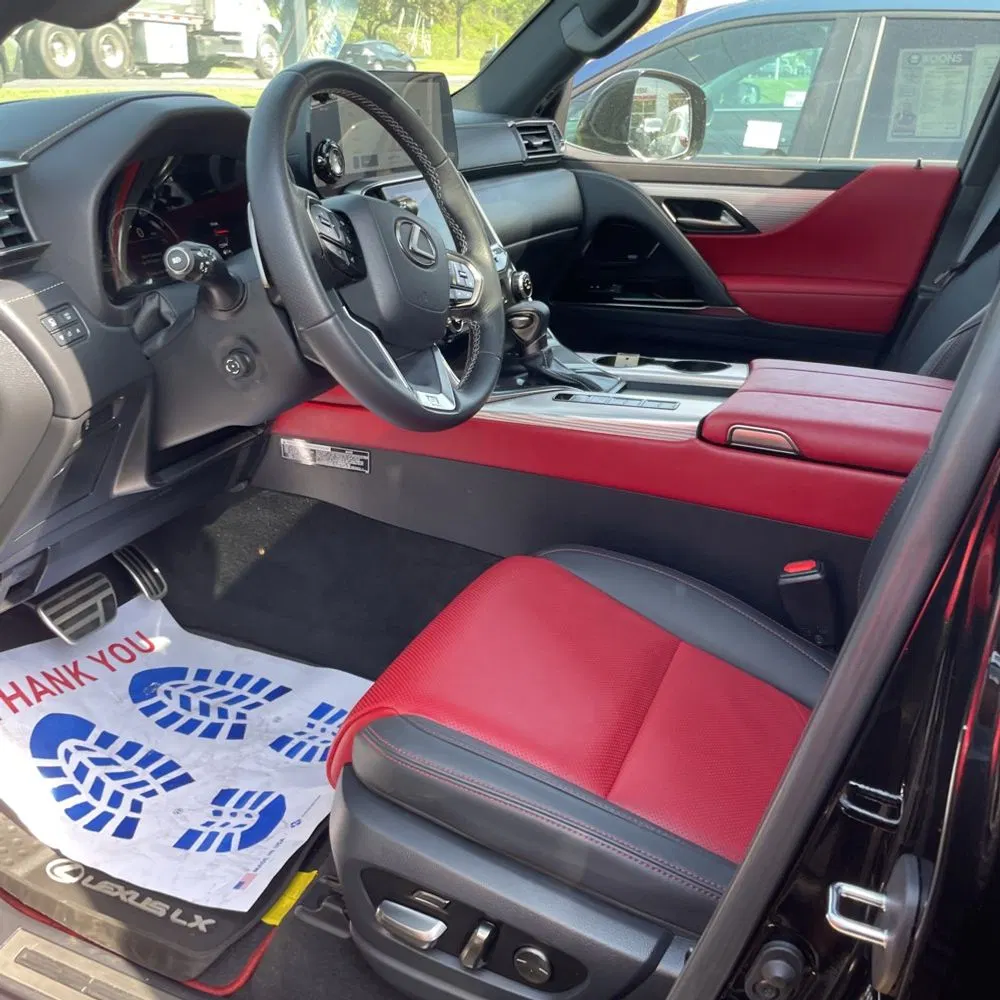 2024 Lexus LX 600 F SPORT Handling