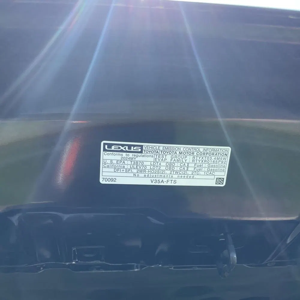 2024 Lexus LX 600 F SPORT Handling