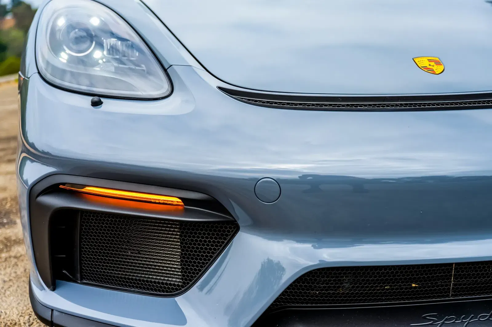 2023 Porsche 718 Spyder 6-Speed