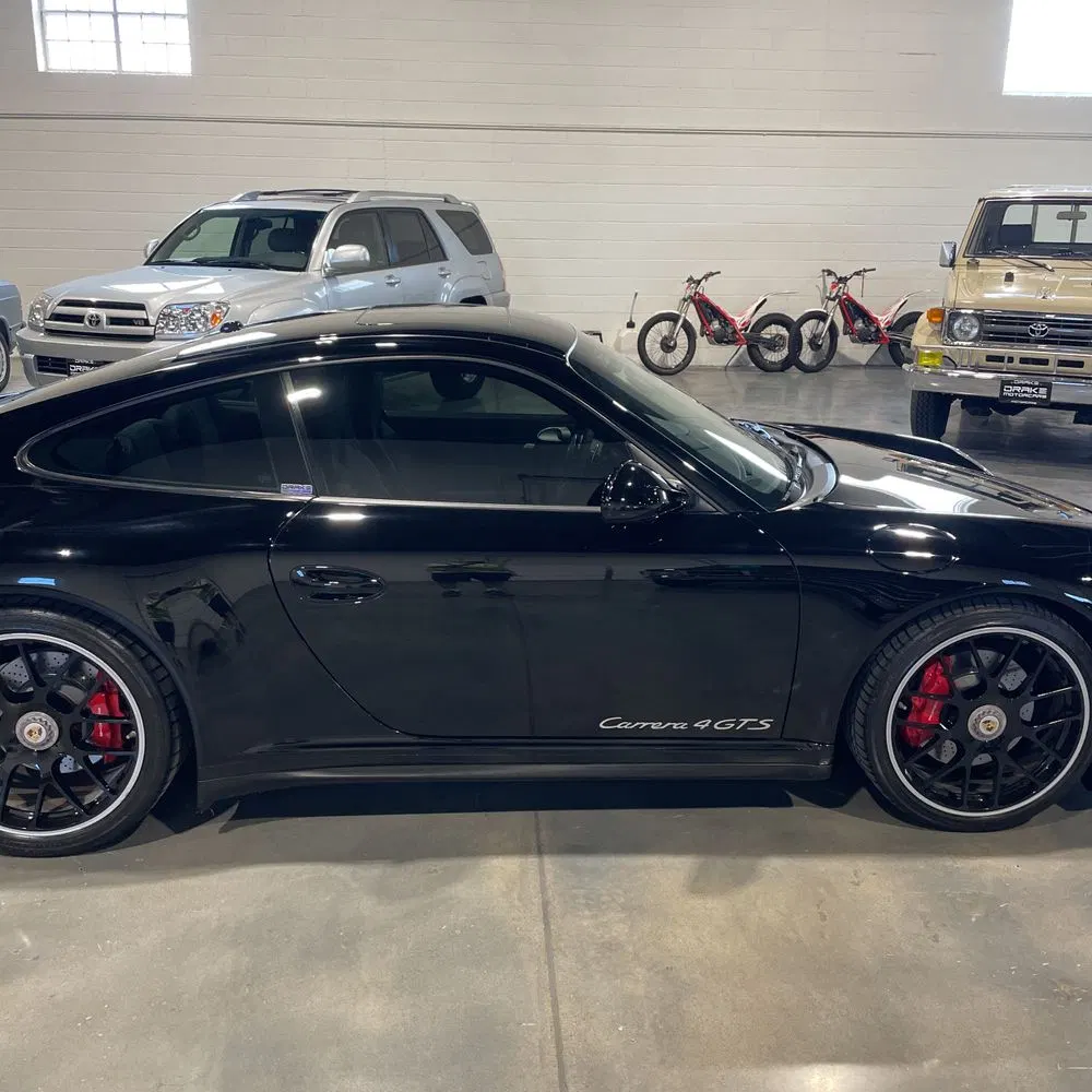 2012 Porsche 911 Carrera 4 GTS