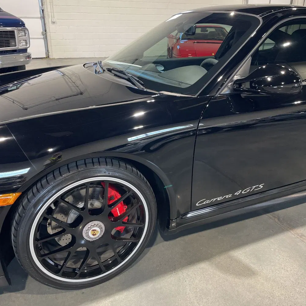 2012 Porsche 911 Carrera 4 GTS