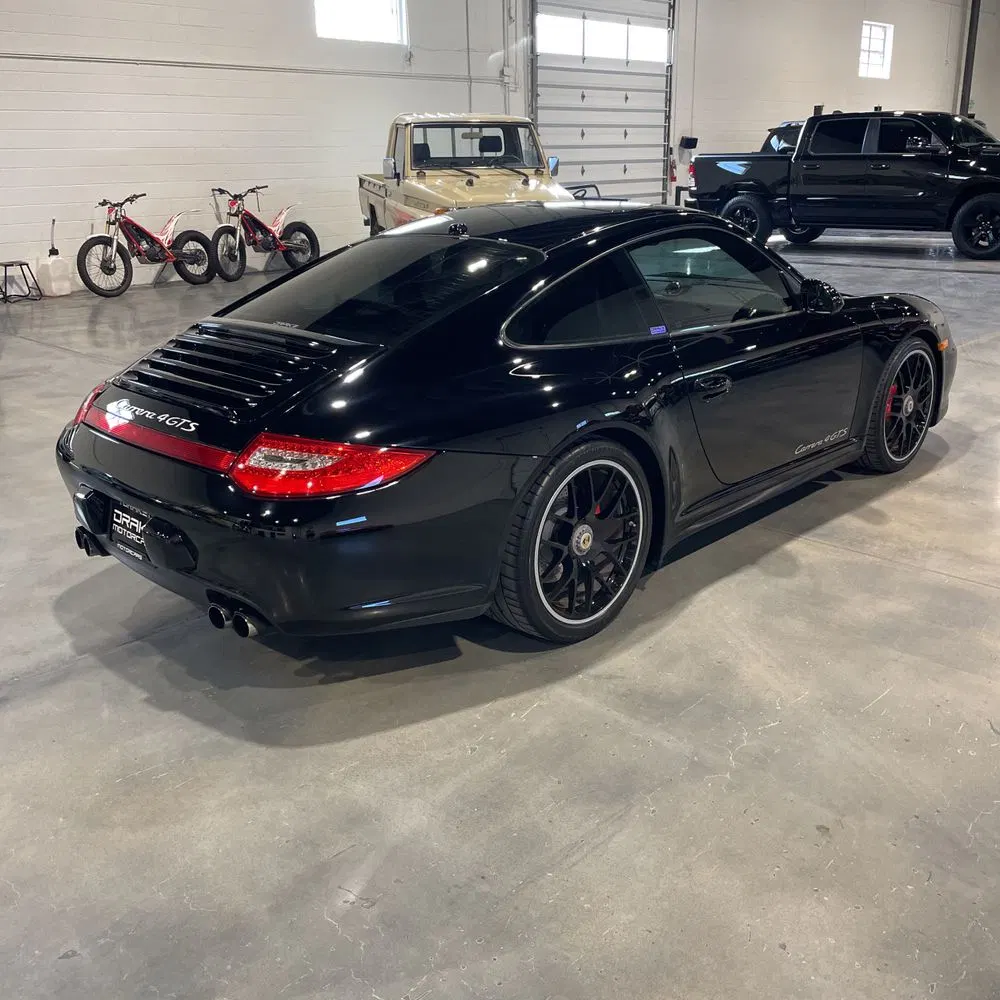 2012 Porsche 911 Carrera 4 GTS