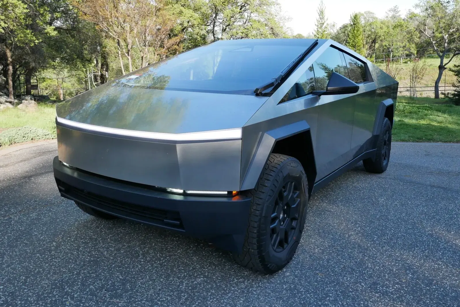 2024 Tesla Cybertruck AWD Foundation Series