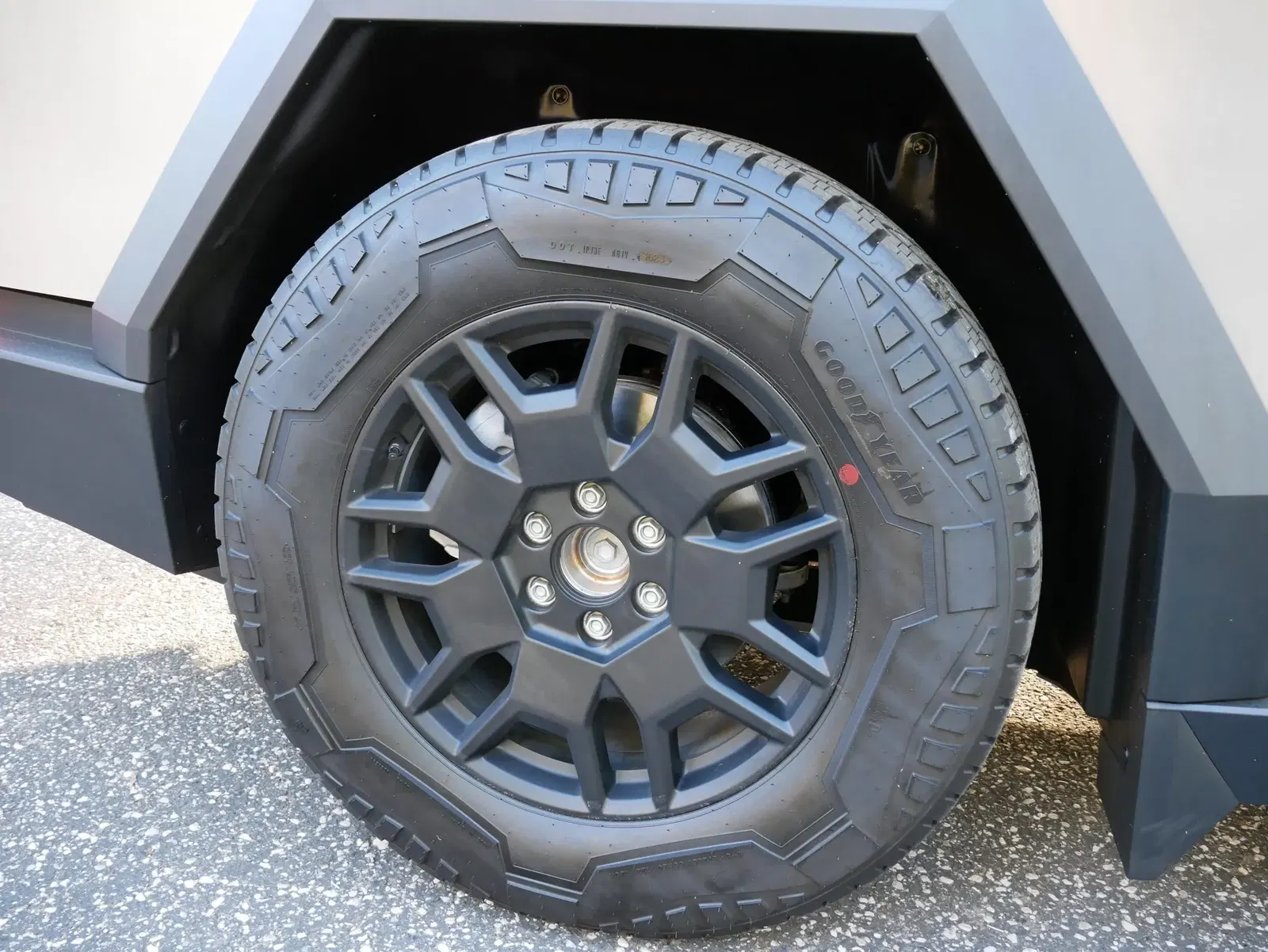 2024 Tesla Cybertruck AWD Foundation Series