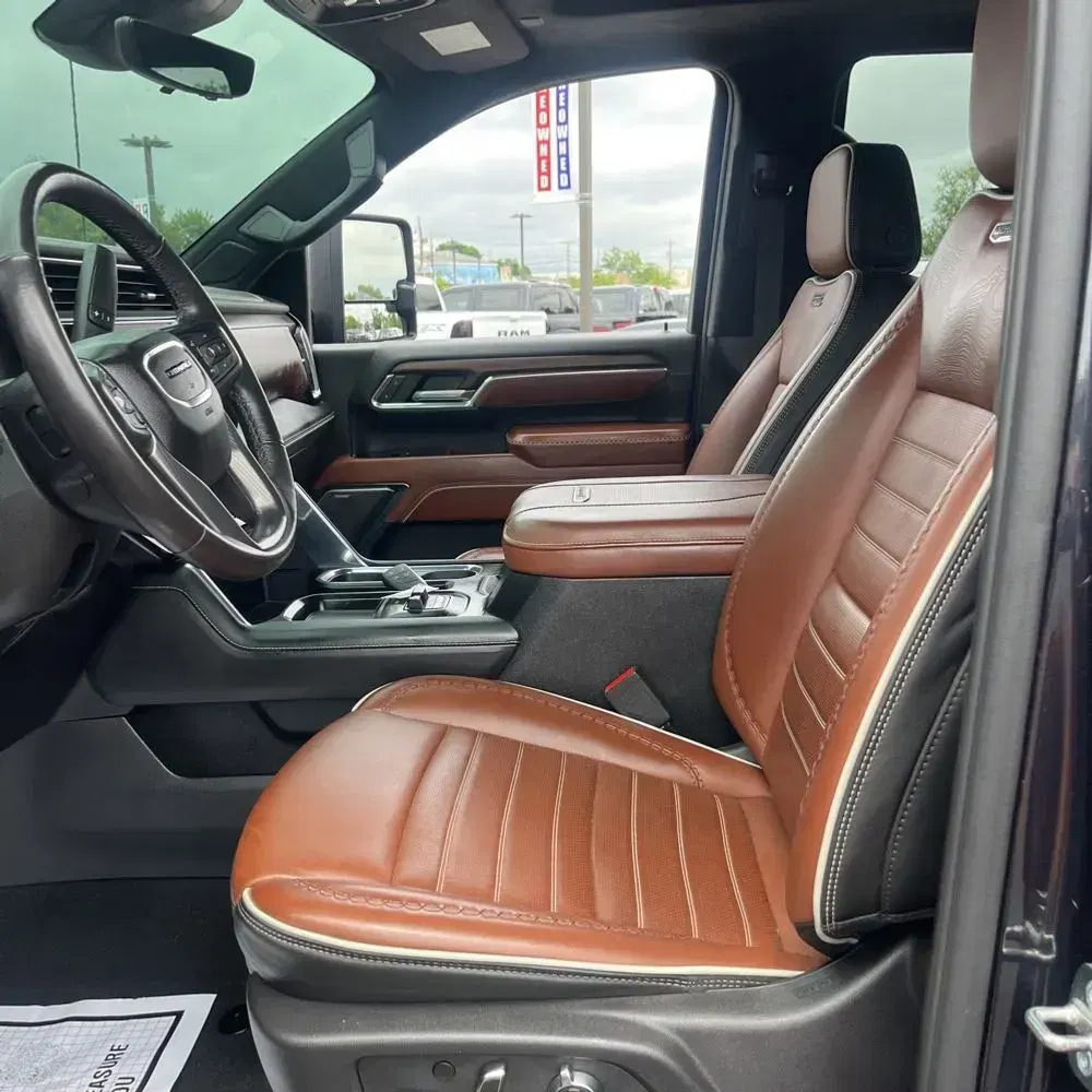 2024 GMC Sierra 3500HD Denali Ultimate