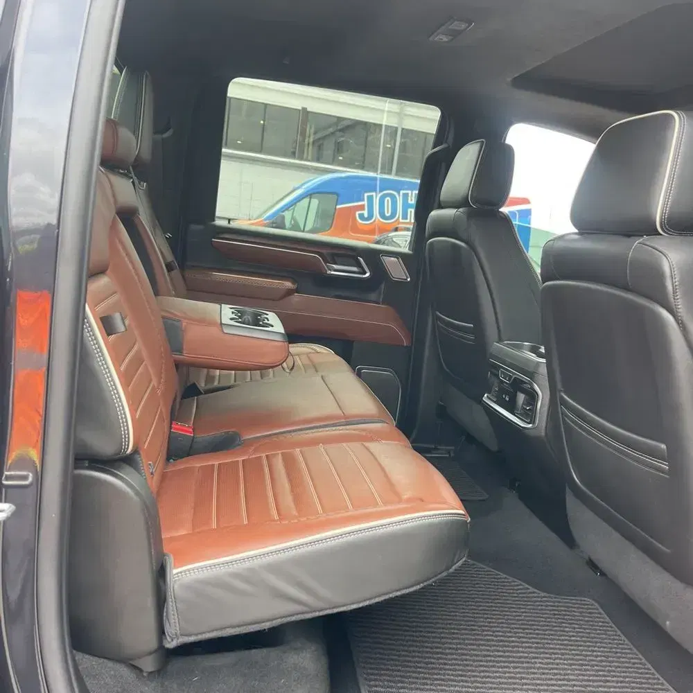 2024 GMC Sierra 3500HD Denali Ultimate