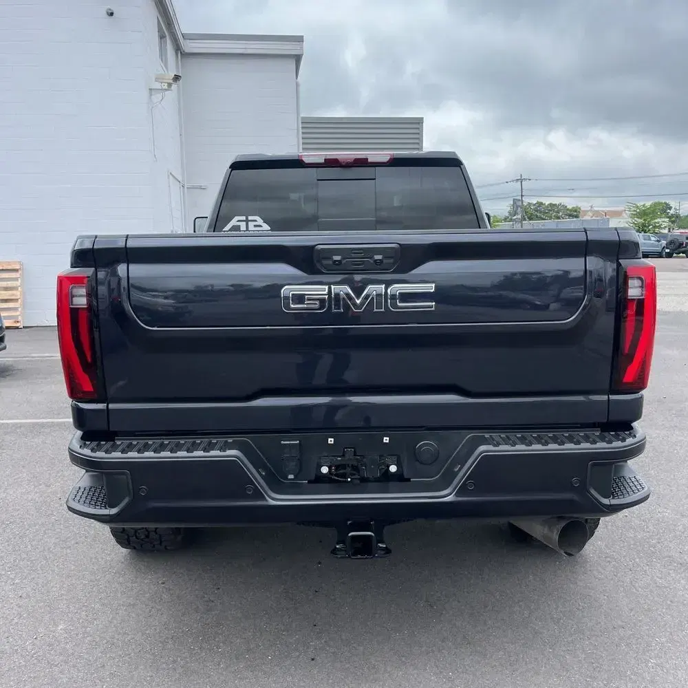 2024 GMC Sierra 3500HD Denali Ultimate
