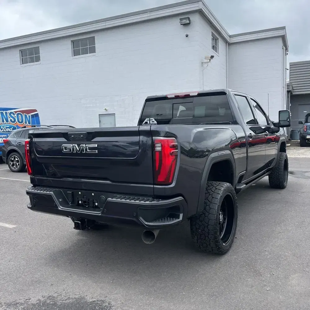 2024 GMC Sierra 3500HD Denali Ultimate