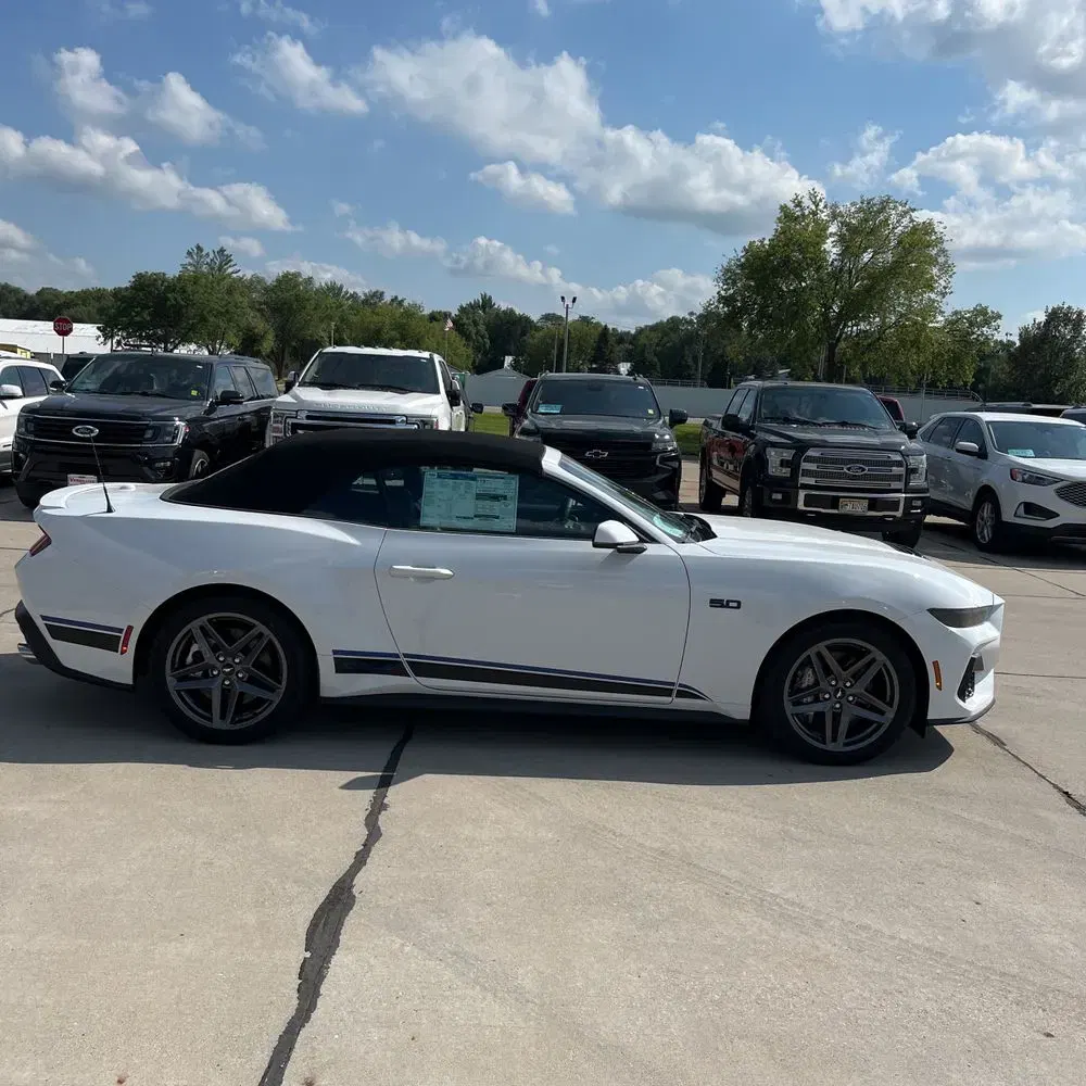 2024 Ford Mustang GT Premium