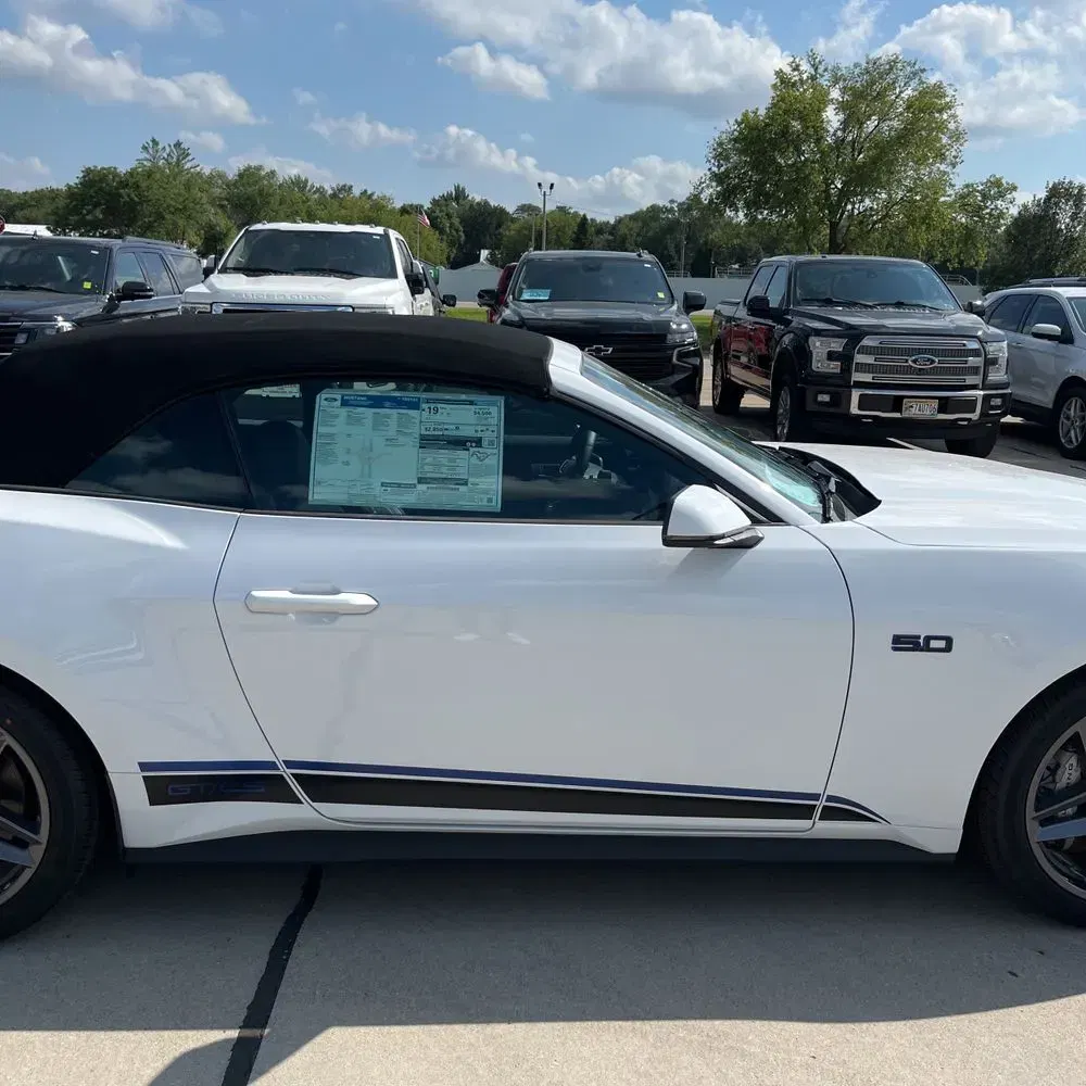 2024 Ford Mustang GT Premium
