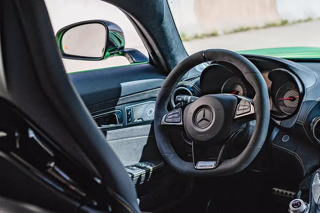 2018 Mercedes-Benz AMG GT R Coupe