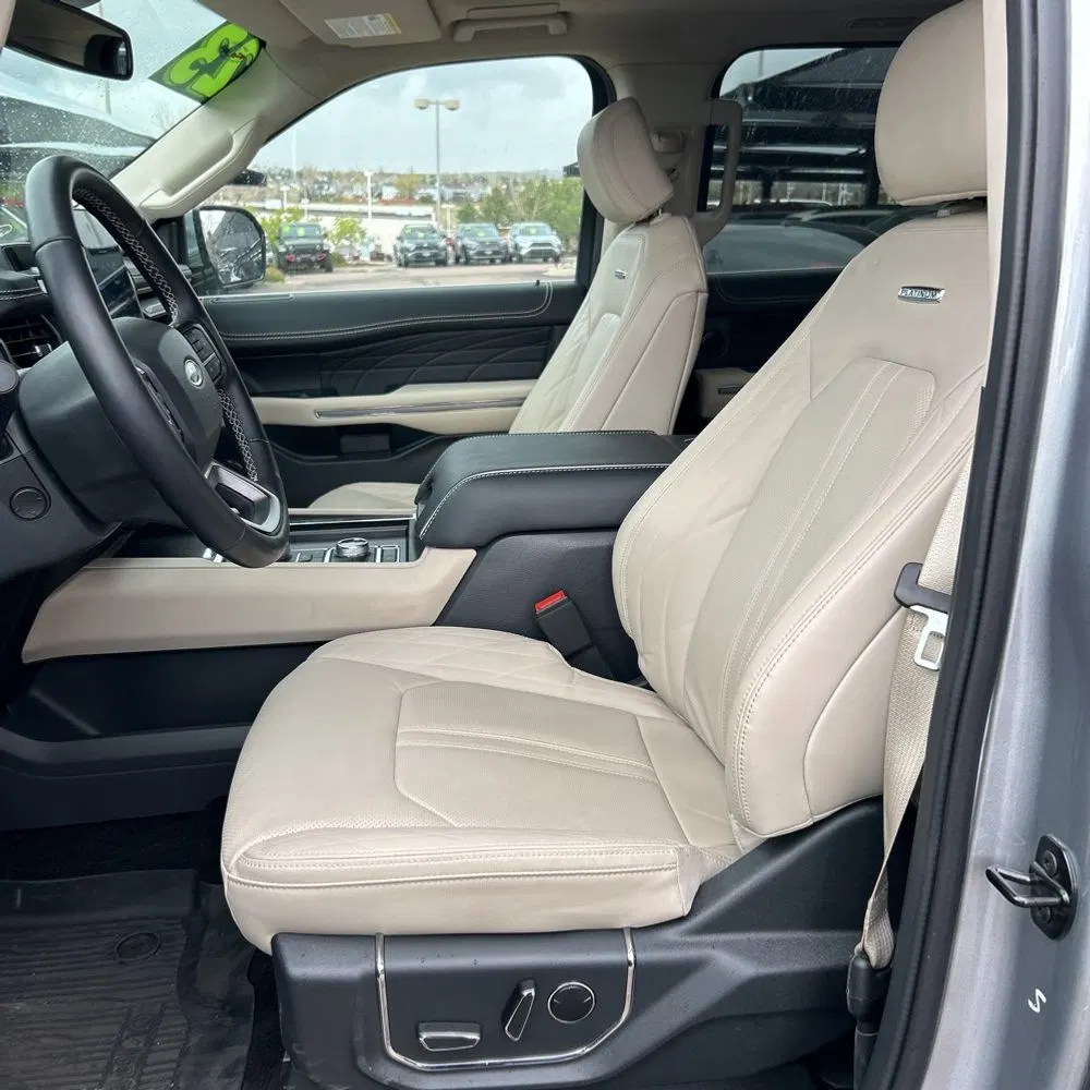 2023 Ford Expedition MAX Platinum