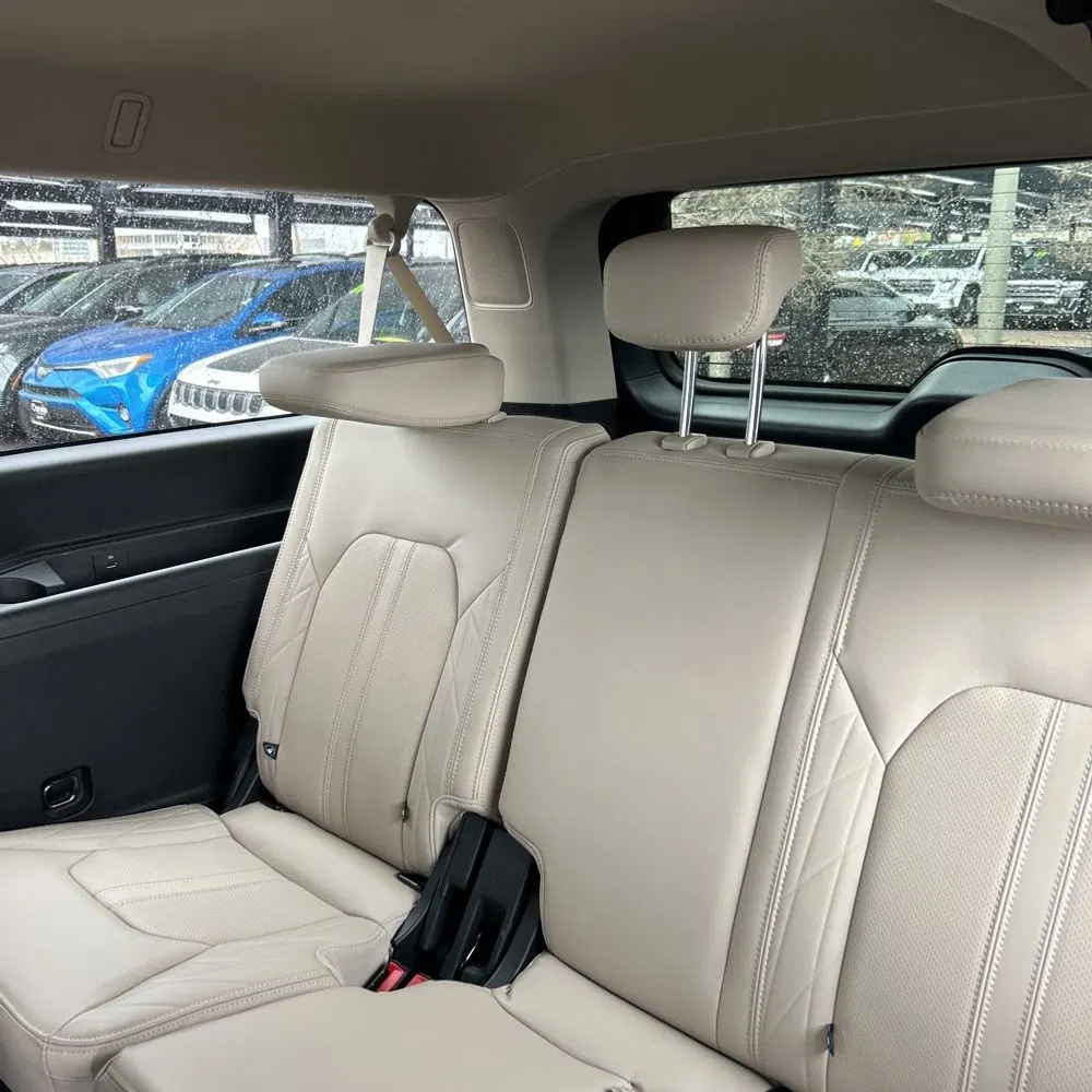 2023 Ford Expedition MAX Platinum