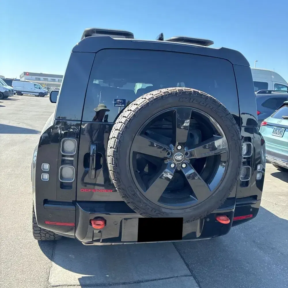 2023 Land Rover Defender 130 X
